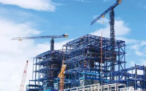 مقاول البناء عظم مع مواد في جدة